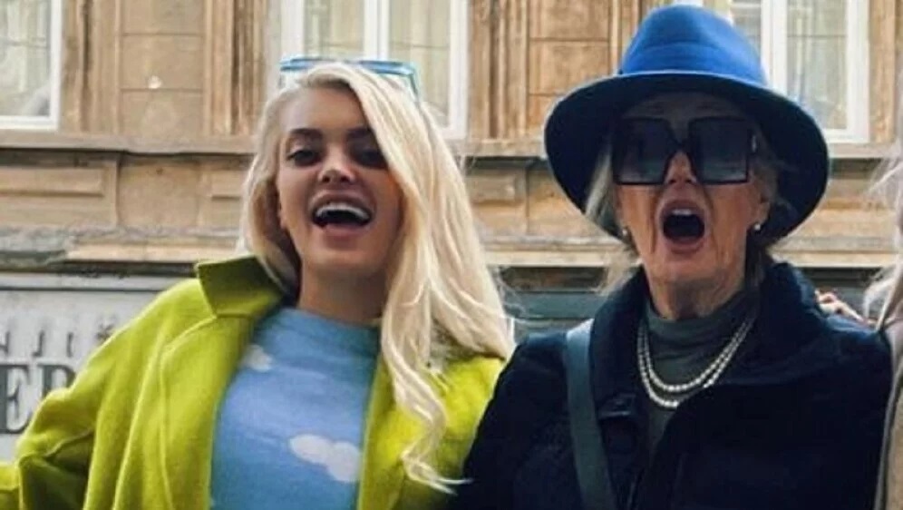 Baku Elle Dvornik iznenadila fotografija unuke, ni ovaj se put nije suzdržala od komentara!