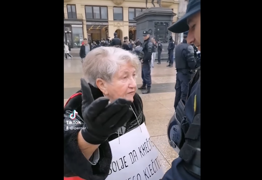 VIDEO Prosvjednici protiv molitelja pokazali agresiju, jedna je fizički napala Pernara, spašavala ga i policija
