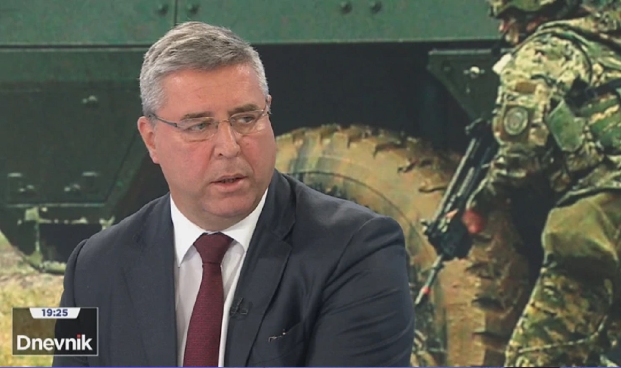 “Podupirem razgovor o obuci, nisam zagovornik obveznog vojnog roka”