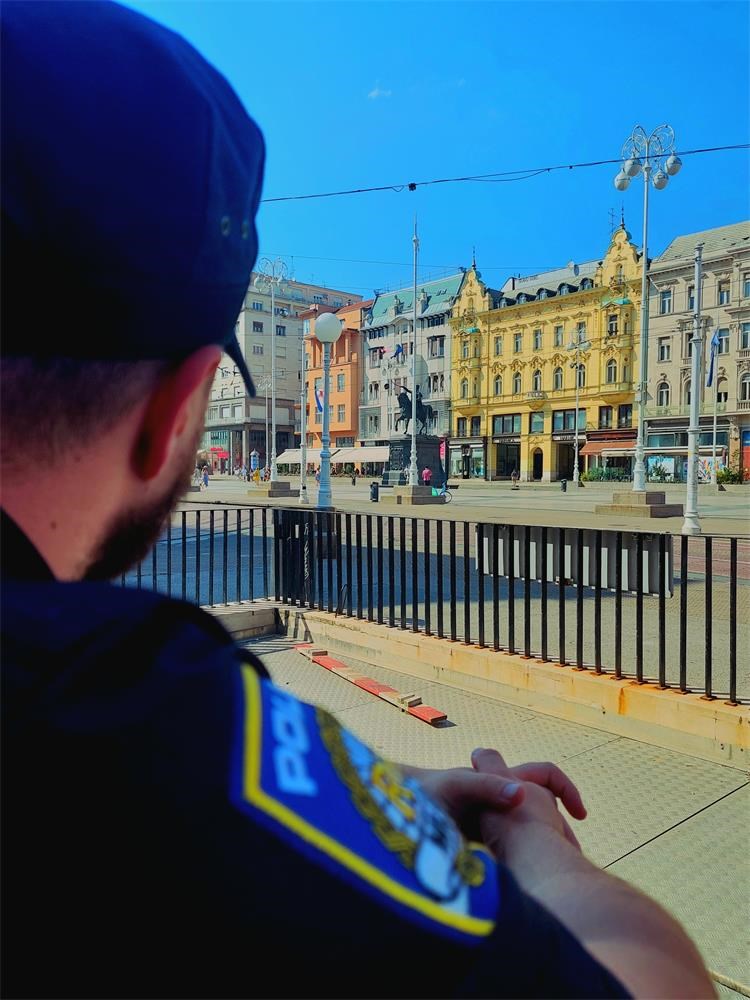Maloljetnici u centru Zagreba birali slabije od sebe i pljačkali ih, evo koliko su oteli novaca