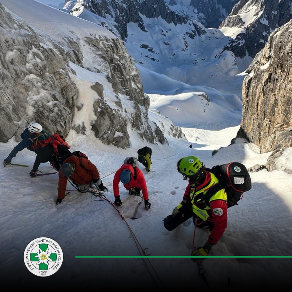 VIDEO, FOTO Užas na Jezerskom vrhu: Znanstvenica iz Osijeka poginula, spasili još 4 Hrvata i troje planinara iz Srbije