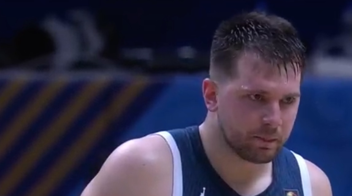 VIDEO Dončić nagovorio suparnika da promaši kako bi Slovenija preskočila Hrvatsku? Umiješala se karma