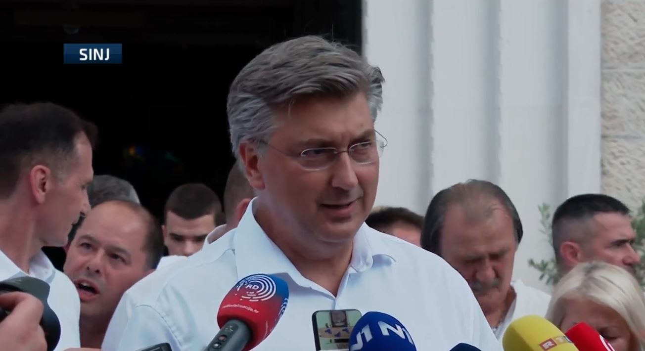Plenković iz Sinja: Izbori će pokazati da je Milanović prošlost, a Primorac budućnost