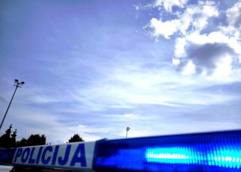 U 6 ujutro: Policija spriječila vozača autobusa da prilično pijan vozi djecu na izlet u Prag