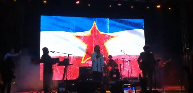 VIDEO Menadžer Bijelog dugmeta: U pjesmi nema ništa uvredljivo, a nastala je u Splitu. Cijeli dizajn nastupa radila je zagrebačka tvrtka