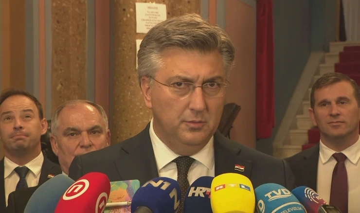 Plenković o navodnom napadu Kajtazija na šeficu udruge Roma: Imao sam dojam da oni imaju sjajne odnose i komunikaciju. Moramo to ispitati
