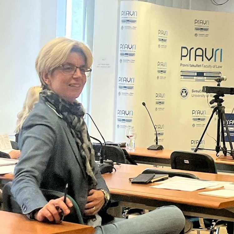 Ustavnopravna stručnjakinja Sanja Barić o produljenju mandata na tajnoj sjednici Ustavnog suda