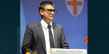 Gradonačelnik Buja o prodaji zemljišta Mili Kekinu po bagatelnoj cijeni