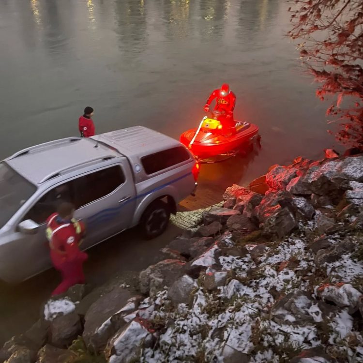 FOTO Nastavljena potraga za djevojčicom u Savi: Priča je užasna, užasna!