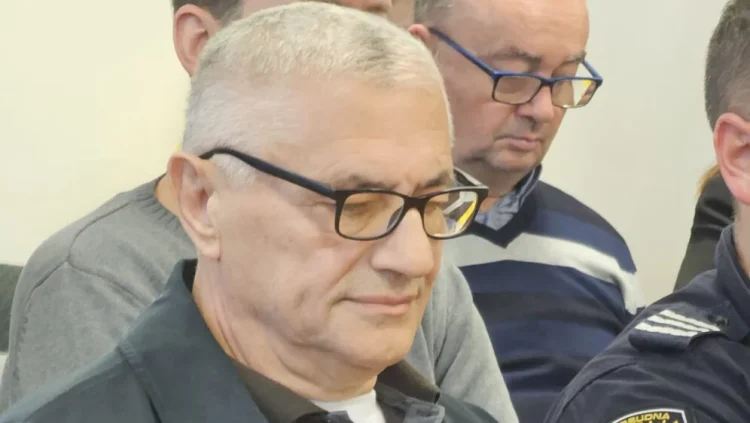 Suđenje za ratni zločin: Tjerao nas je da jedemo ljudski mozak