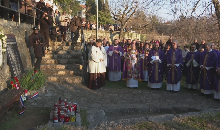 Ubili franjevce i spalili: Obilježena 80. godišnjica neviđenog zločina počinjenog 1945. godine – Odgovoran Tito