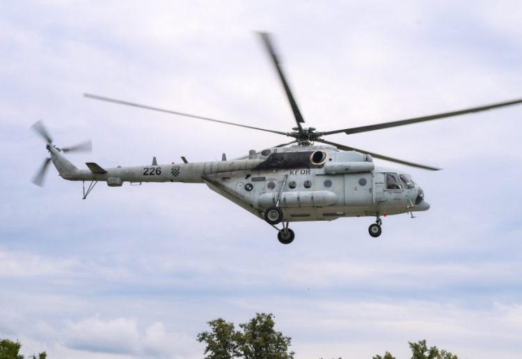 MORH: Helikopter HRZ-a i vojni medicinski tim pomažu stradalima u Sjevernoj Makedoniji