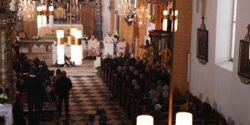 Tanjić u Bleiburgu: Logika pobjednika koja negira žrtve i dalje živi – često pod plaštom antifašizma