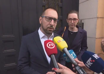 Tomašević izišao iz Uskoka još uvijek u svojstvu svjedoka u aferi Hipodrom: Već se u anketama vidi da građani vide o čemu se radi