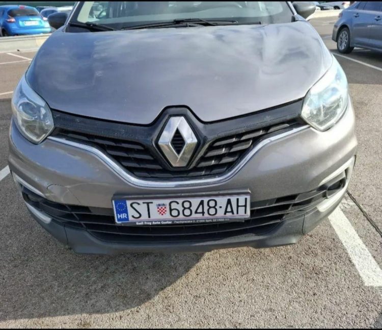 Split: Nestanak automobila uzbunio građane. Renault Captur ipak brzo pronađen