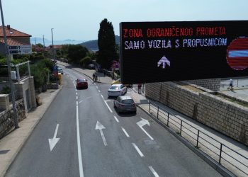 Grad Dubrovnik opalio po džepu taxi tvrtku: Gotovo 100 tisuća eura zbog prekršaja