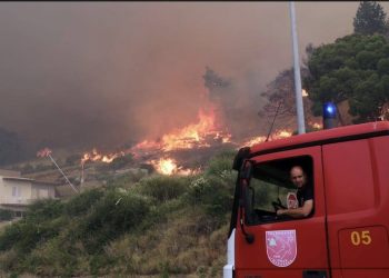 VIDEO Novi požar izbio na makarskom području – gori Veliko brdo