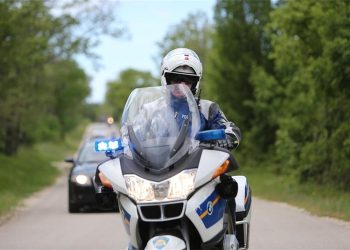 Drama u Antunovcu: Policija ga pokušala zaustaviti. Nastavio je vožnju i onda stao pa krenuo u bijeg pješice. Bio je pijan i pao je…