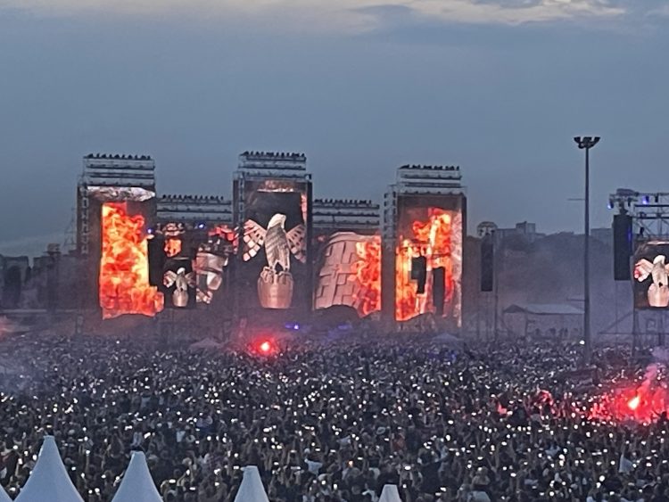 VIDEO U veličanstvenoj atmosferi pred više od pola milijuna posjetitelja Thompsonov povijesni koncert