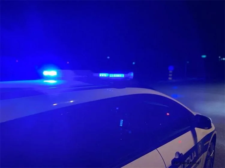 Pucnjava kod Zadra: Pred djetetom ranjen vlasnik luksuznog autosalona. Navodno mušterija nije bila zadovoljna…