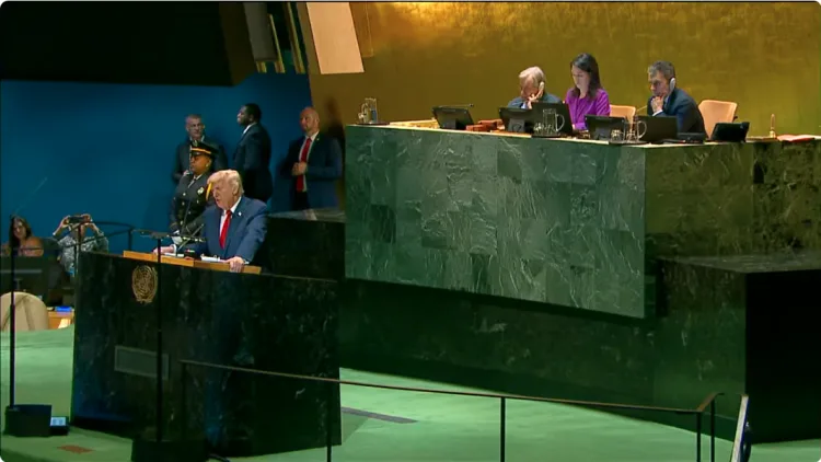 Trump upitao što je dobio od UN-a: Dali ste mi pokvareni blesimetar i neispravne pokretne stube. Ništa nisam dobio od UN-a….