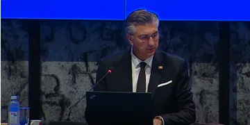 VIDEO Plenković se ipak priklanja Penavinim tezama: Pojačati borbu protiv ilegalnog uzgoja i uvoza svinja
