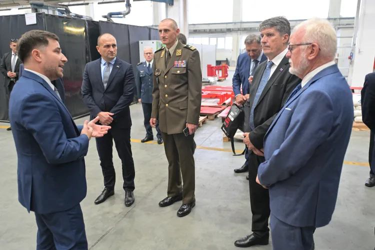 Ministri obrane Hrvatske i Slovenije u posjetu DOK-ING-u: Potpisana Izjava o suradnji