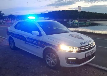 Jako pijana Slovenka autom udarila pješakinju Austrijanku. Obje su kažnjene