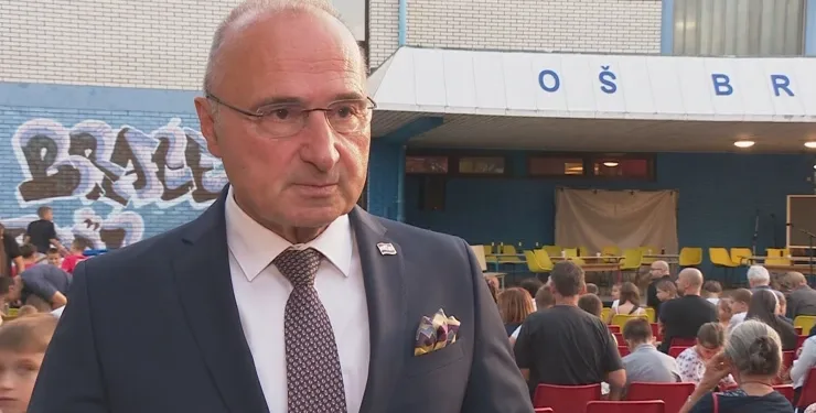 Grlić Radman odgovorio Vučiću: Vojni sporazum sa Slovenijom nema nikakve veze sa Srbijom