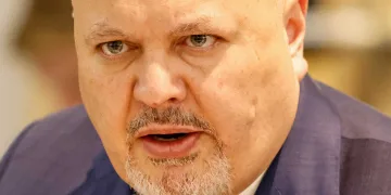 Glavni haaški tužitelj Karim Khan pod istragom zbog optužbi za silovanje: Asistentica iznijela teške optužbe