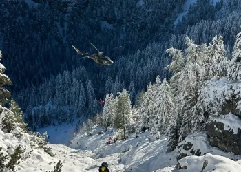 FOTO Slovenci opisali dramu potrage za Hrvatima u Alpama. Kaštela proglasila dan žalosti. Oglasili i planinari s Mosora