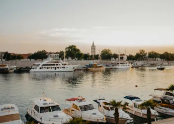 USKOK podigao optužnicu protiv službenice u Zadru: Uzela mito od 500 eura za građevinsku dozvolu