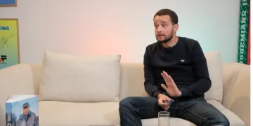 Preminuo Sanjin Španović: Novinar i jedan od tvoraca Dinamova proljeća