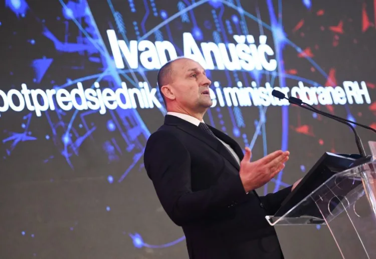 Anušić: Hrvatska mora biti spremna sama osigurati svoju sigurnost i aktivno doprinositi europskoj