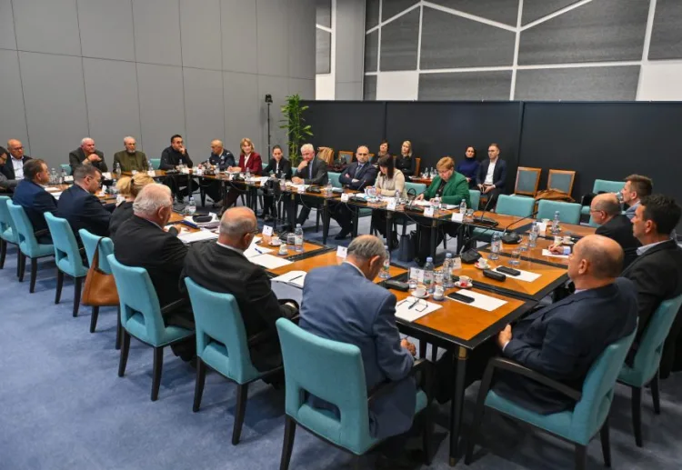 Odbor za Obranu: Anušić o ulaganjima i 1.626 milijardi eura u proračunu za MORH