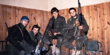 HOS-ovac o dramatičnim trenucima izvlačenja iz Vukovara: Izranjavani i izmučeni smo zaspali u kukuruzu… Sam Bog nas je spasio