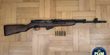 FOTO Strah u Međimurju: Muškarac šetao ulicom s napunjenom Papovkom. Doma je imao mitraljez…