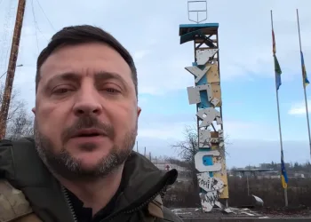 VIDEO Zelenskij se javio ispred oznake Kupjanska. Za taj grad Rusi odavno tvrde da je pod njihovom kontrolom