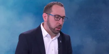 VIDEO Tomašević ostaje kod zabrane Thompsona. Ostatak razgovora iskoristio za svoju propagandu. Teških pitanja nije bilo…