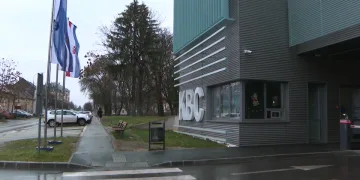 Psihijatar koji je zlostavljao i drogirao djecu ostaje u pritvoru. Ali to nije sve: Navodno je tukao autističnog dječaka u ordinaciji…