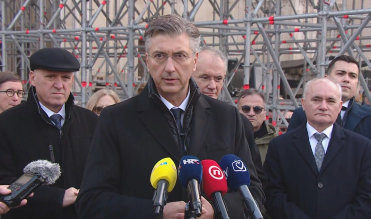 Plenković začudo nije govorio na francuskom ali je u Francusku poslao Milanovića: Neka ide tamo i kaže o Rafaleima…