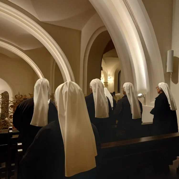 Sestre milosrdnice nakon dovršetka kriminalističkog istraživanja o ozljeđivanju s. Marije Tajane Zrno