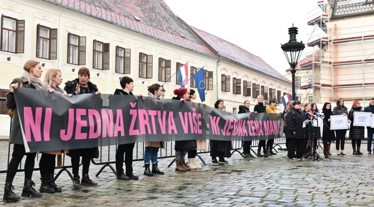 Ženska mreža Hrvatske: Devetnaesti femicid ove godine razlog je za ostavke ministara Božinovića i Piletića