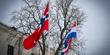 Anušić u Oslu: Hrvatska želi snažniju obrambenu suradnju i povezivanje industrija s Norveškom