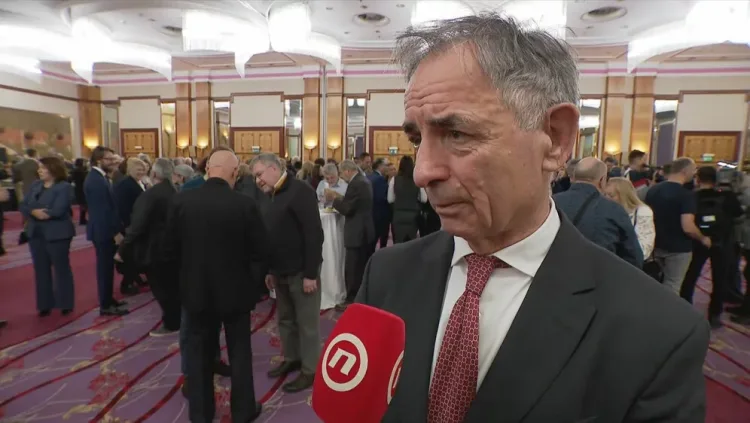 Vučić optužio Hrvatsku za urotu i najavio naoružavanje. Pupovac mu poručio: Krivnja se ne može prebacivati na druge