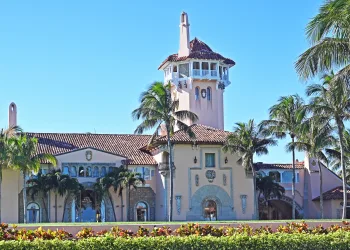 Naoružani muškarac ubijen nakon neovlaštenog ulaska u Mar-a-Lago. Trump nije bio tamo…