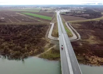 VIDEO Srbi pronašli Ustaše u nasipu. Gradila ga firma povezana s Dodikom. Hoće li joj Tomašević zabraniti rad u Zagrebu?