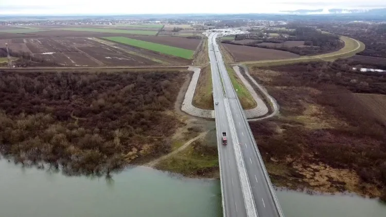VIDEO Srbi pronašli Ustaše u nasipu. Gradila ga firma povezana s Dodikom. Hoće li joj Tomašević zabraniti rad u Zagrebu?