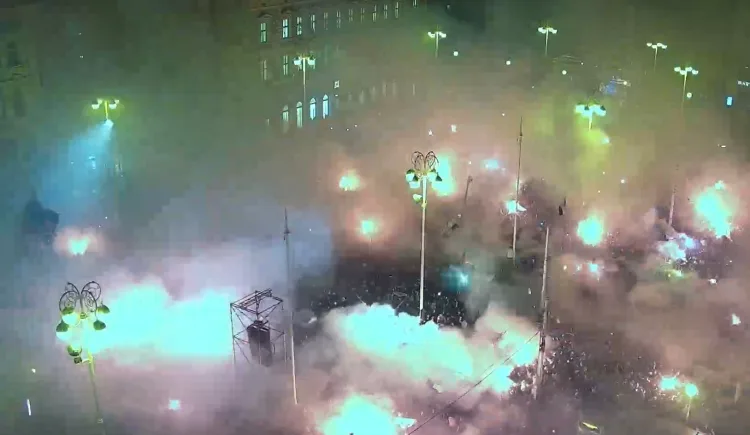 VIDEO Veličanstveni doček rukometaša na Trgu bana Jelačića: Sve je eksplodiralo kad je stigao Thompson…