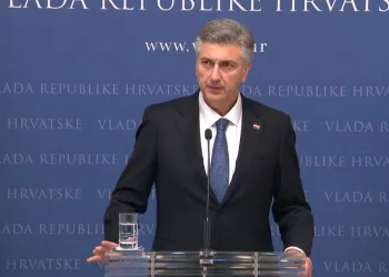 Plenković: Za mene ultimatum od 30 dana ništa ne znači. Dabro ima izvorni mandat. A Zurovec je ionako bio u HDZ-u…